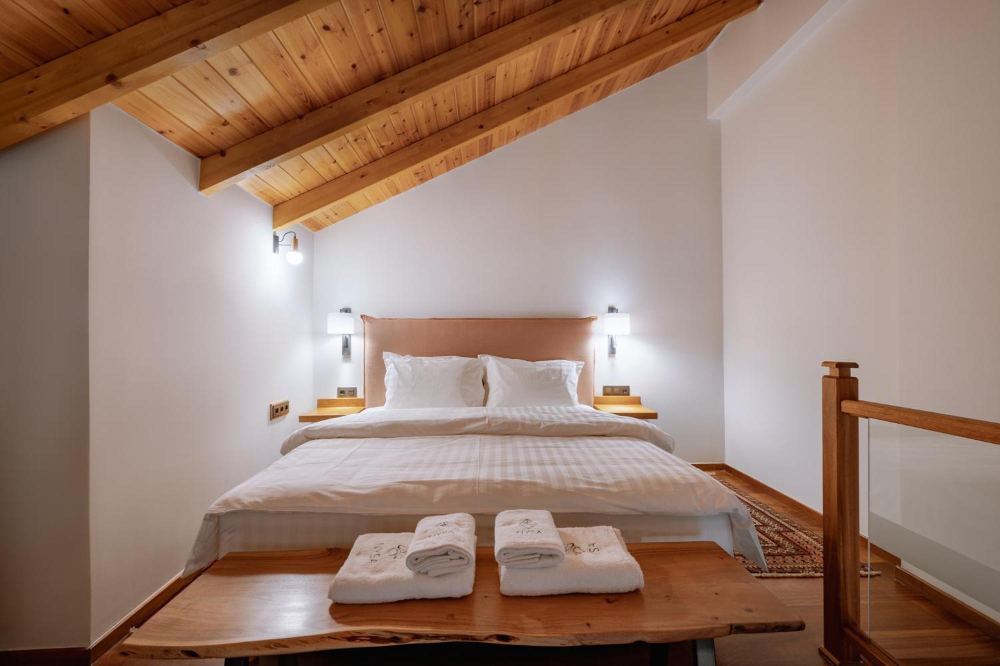 Hotel Νysa à Mousthéni Extérieur photo