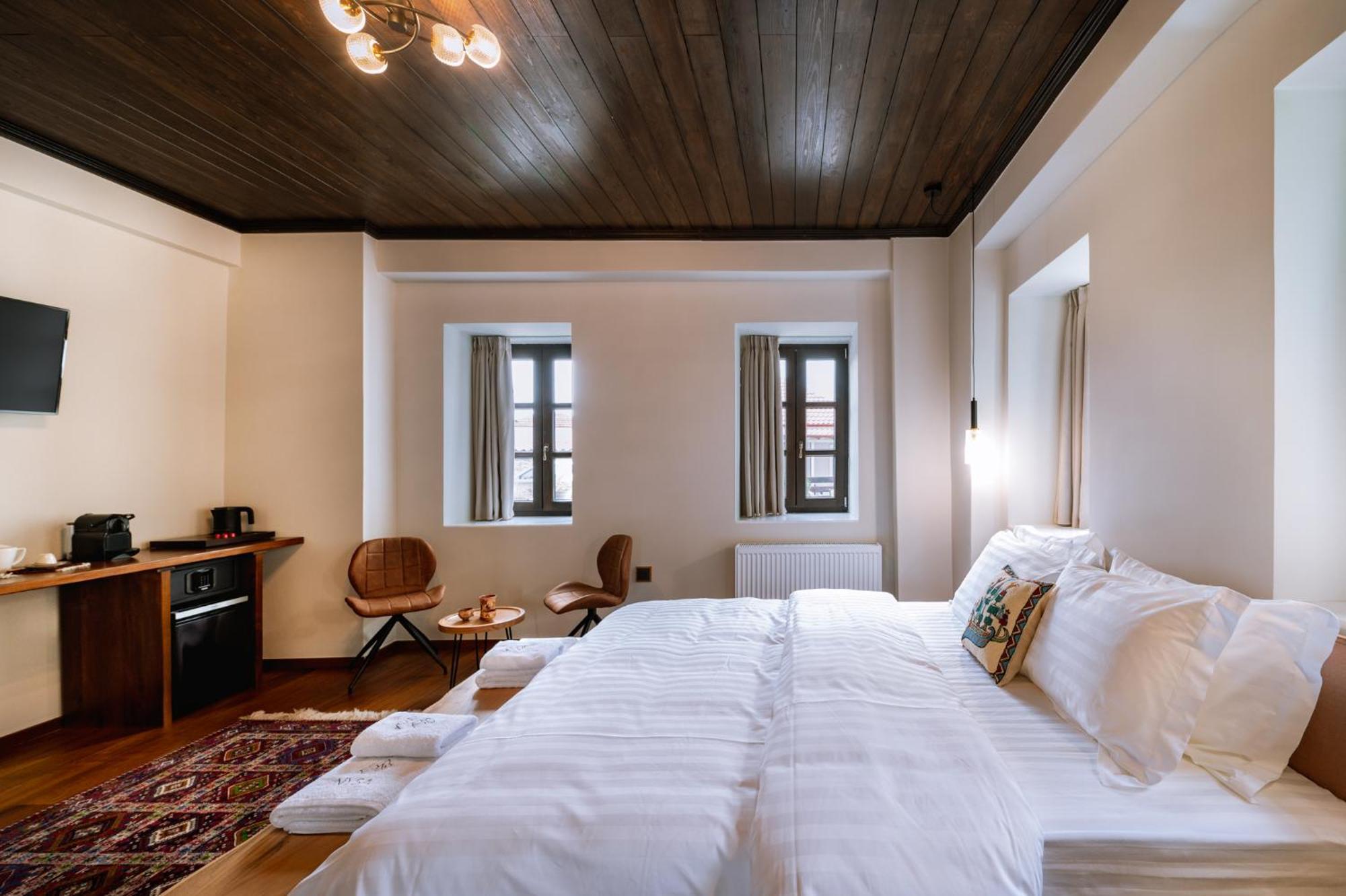 Hotel Νysa à Mousthéni Extérieur photo
